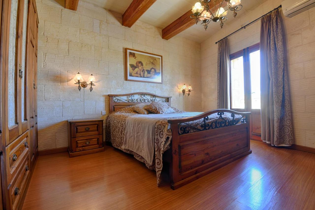 Il-Misrah Farmhouse Santu Pietru Esterno foto