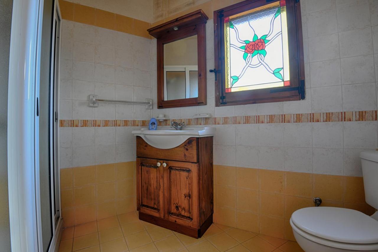 Il-Misrah Farmhouse Santu Pietru Esterno foto